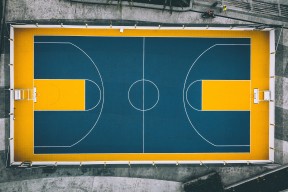 Yabo Sports-CBA现役球员加盟西甲？曝辽宁男篮急调名单，德布劳内诡异登场引争议